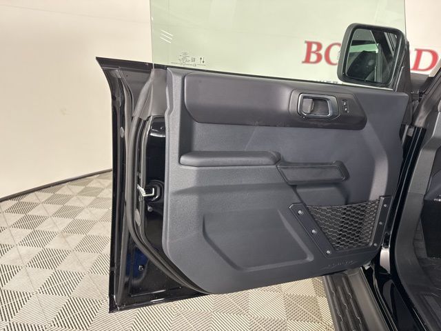 2025 Shadow Black Ford Bronco Outer Banks 4X4 SUV