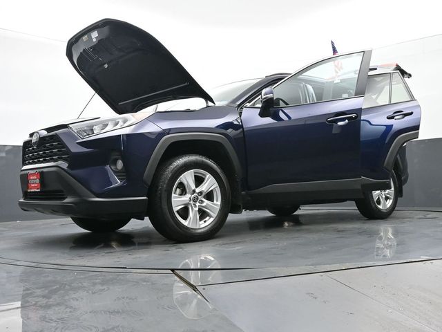 2021 Toyota RAV4 XLE 50