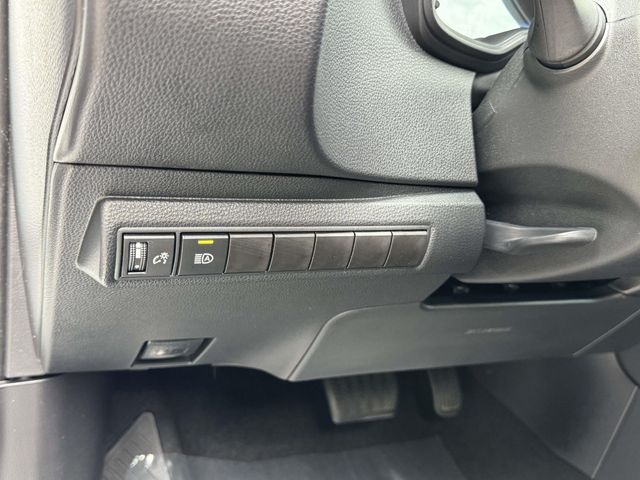 Used 2024 White Toyota SE image 28