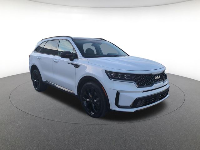 used 2022 Kia Sorento car, priced at $25,101