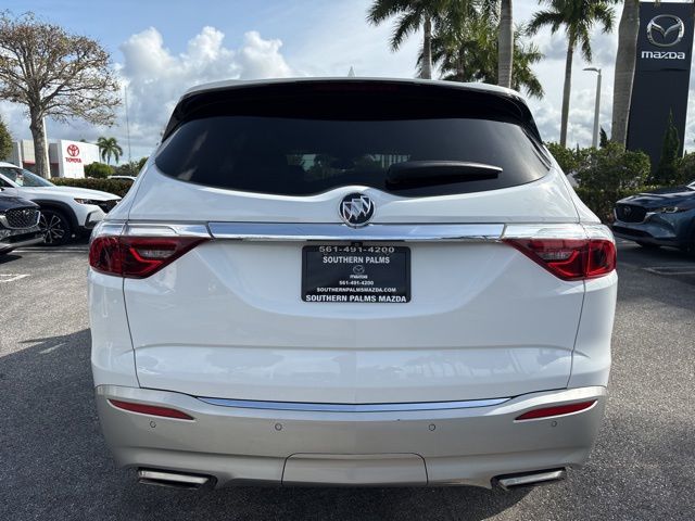 2022 Buick Enclave Essence 9