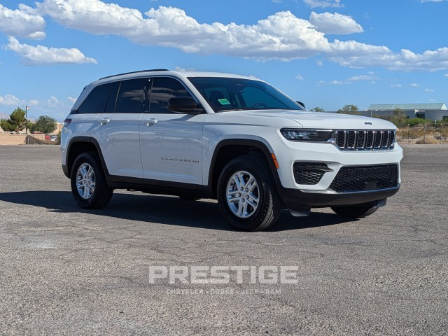 2023 Jeep Grand Cherokee Laredo 5