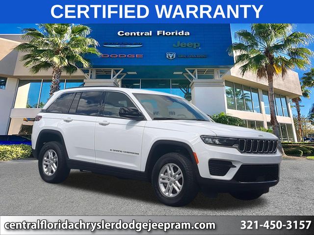 Bright White Clearcoat 2025 Jeep Grand Cherokee SUV / Crossover Four-Wheel Drive 8-Speed Automatic