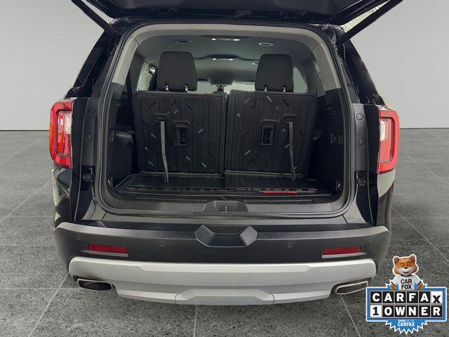 2023 GMC Acadia SLE photo