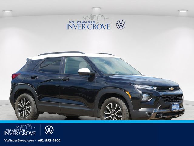 Mosaic Black Metallic 2023 Chevrolet Trailblazer SUV / Crossover Four-Wheel Drive 9-Speed Automatic