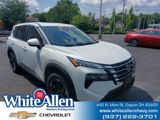 Everest White Pearl 2025 Nissan Rogue SUV / Crossover All-Wheel Drive Continuously Variable Transmission