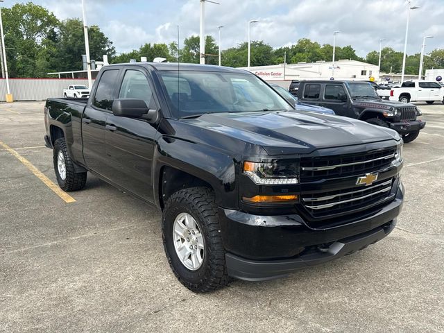 2017 Chevrolet Silverado 1500 Custom Double Cab Std Box's photo