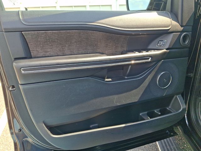 used 2018 Ford Expedition Max car, priced at $25,440