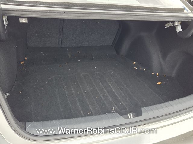 Used 2016 Silver Kia EX image 13