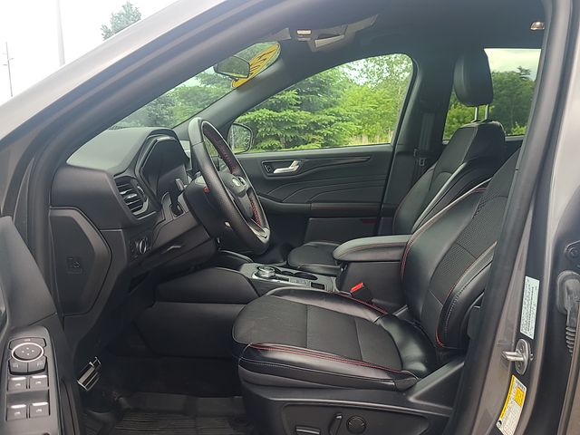 Used 2024 Ford Escape SUV