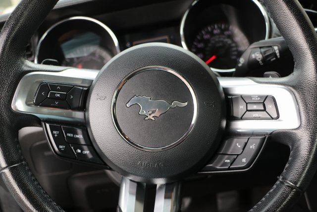 2015 Ford Mustang V6 16