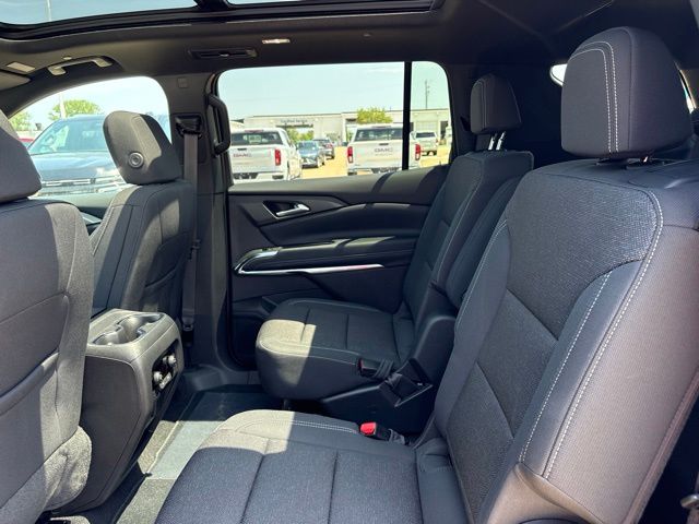 2026 Chevrolet Traverse LT - Photo 31