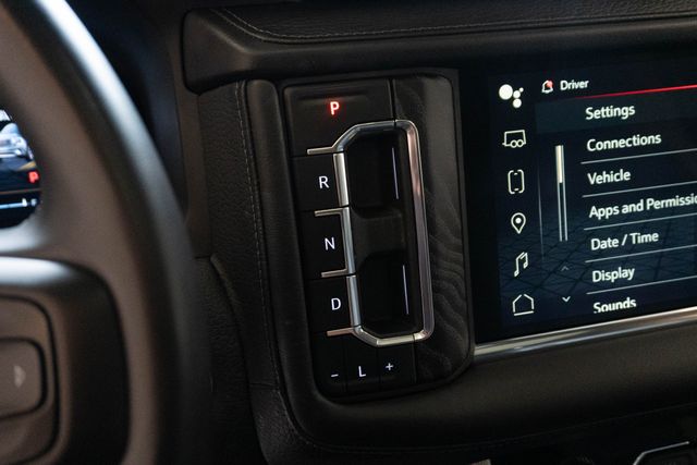 Used 2023 GMC Yukon SUV