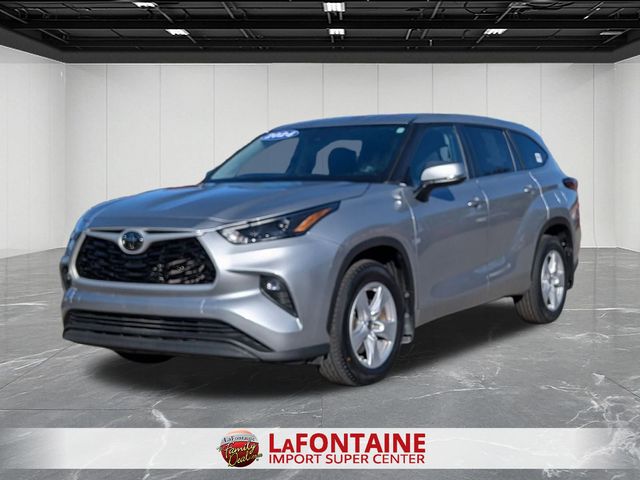 2024 Toyota Highlander LE