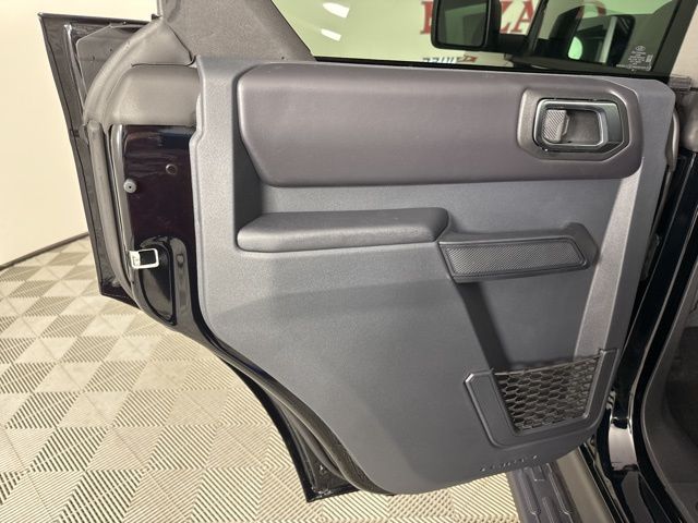 2025 Shadow Black Ford Bronco Outer Banks 4X4 SUV