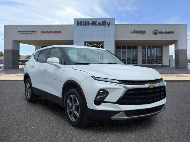 Summit White 2023 Chevrolet Blazer SUV / Crossover Front-Wheel Drive 9-Speed Automatic Overdrive