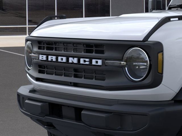 2026 Ford Bronco Base:168746