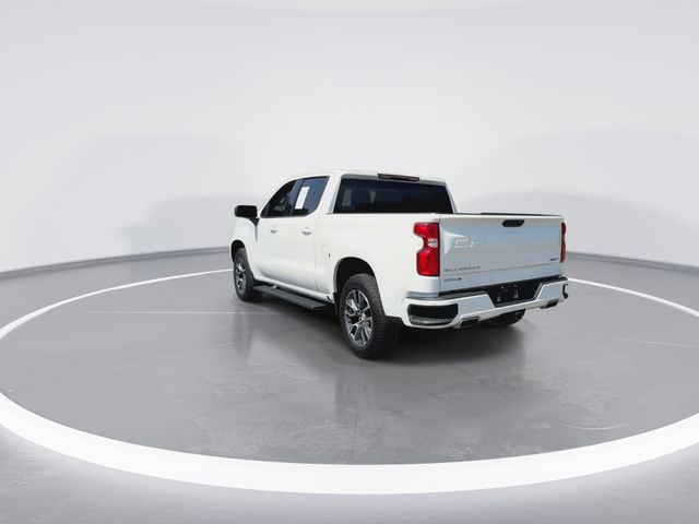 Used 2023 White Chevrolet RST image 8