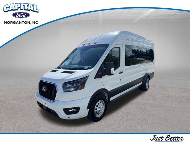 New 2027 White Ford XLT image 3