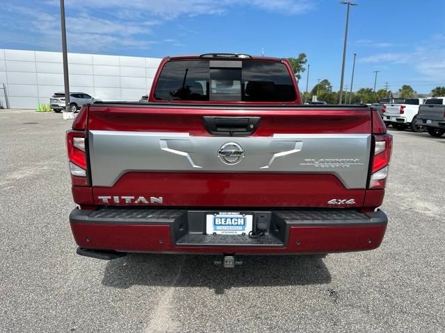 2021 Nissan Titan Platinum Reserve 4