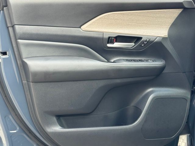 Used 2026 Toyota Grand Highlander SUV