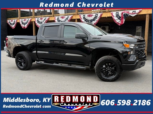 2025 Chevrolet Silverado 1500 Custom Trail Boss Crew Cab 4WD