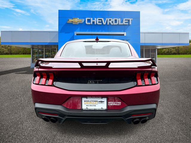 2025 Ford Mustang - Image 5