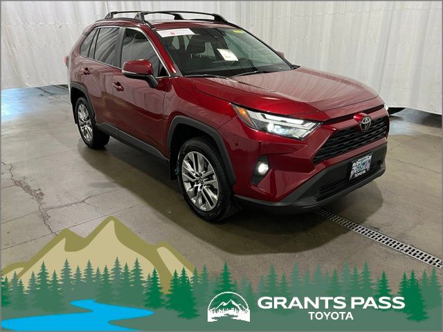  2023 Toyota RAV4 XLE Premium FWD   