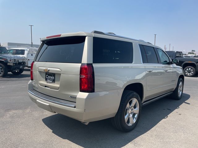 2017 Chevrolet Suburban Premier 33