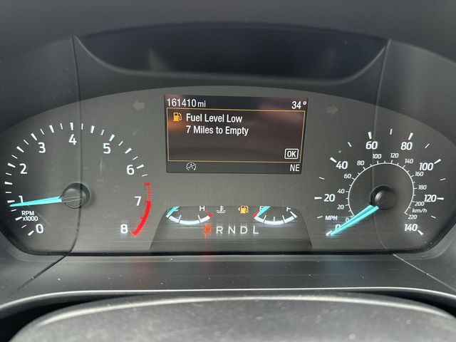 Used 2022 Blue Ford SE image 12