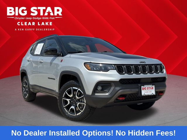 2025 Jeep Compass Trailhawk Silver at Community Kia