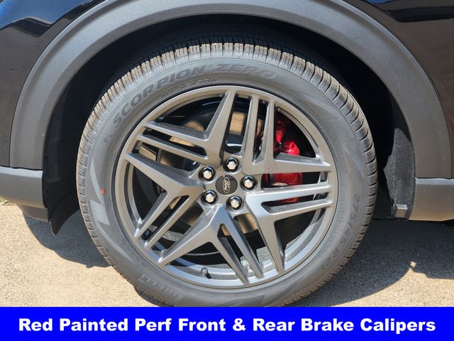 2025 Ford Explorer ST-Line photo