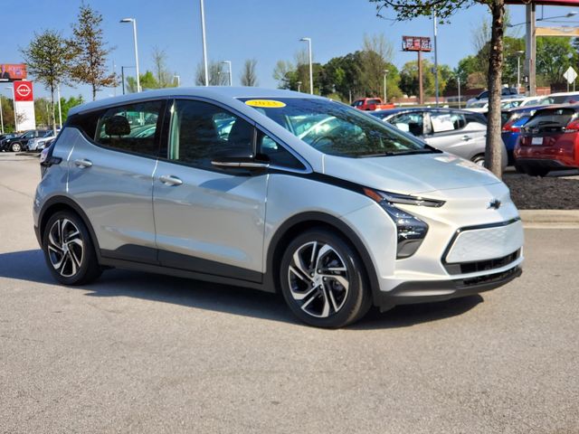 Silver Flare Metallic 2023 Chevrolet Bolt EV 2LT FWD Hatchback Front-Wheel Drive 1-Speed Automatic
