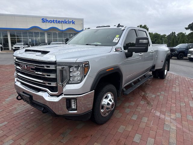 2021 GMC Sierra 4WD Crew Cab Long Box DRW SLE's photo