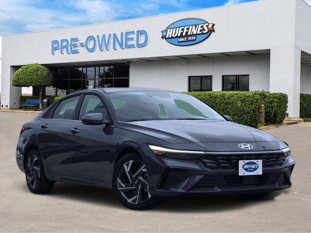 Ecotronic Gray 2026 Hyundai Elantra Sedan Front-Wheel Drive Continuously Variable Transmission