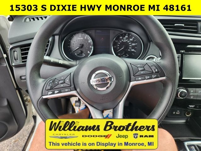 2019 Nissan Rogue SV - Pearl White Tricoat exterior view 12