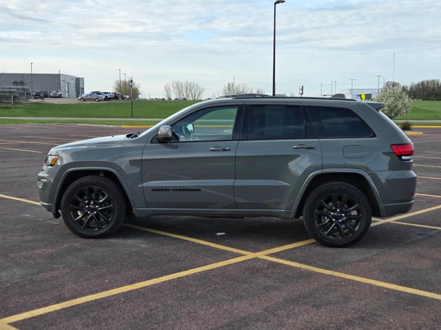2021 Jeep Grand Cherokee Laredo X 4x4