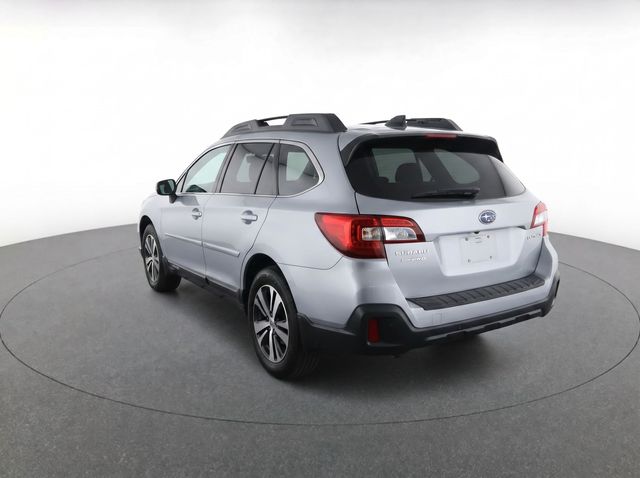 Used 2019 Silver Subaru 2.5i image 7