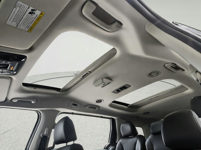 Used 2026 Kia Carnival Van