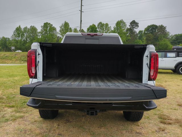 Used 2024 White GMC AT4X image 24