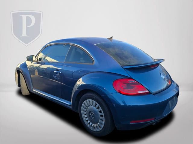 2016 Volkswagen Beetle 1.8T SE 8