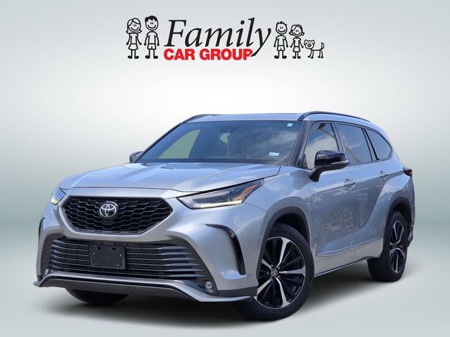 Celestial Silver Metallic 2021 Toyota Highlander XSE FWD SUV / Crossover Front-Wheel Drive 8-Speed Automatic