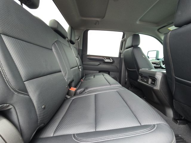 2024 Chevrolet Silverado 2500HD LT:46546B