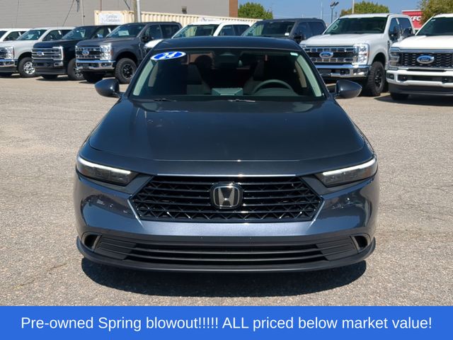 Used 2024 Gray Honda EX image 16