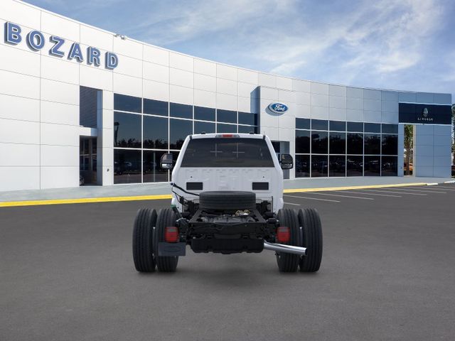 2026 Oxford White Ford F-600SD XLT 145 WB 4X4 Chassis
