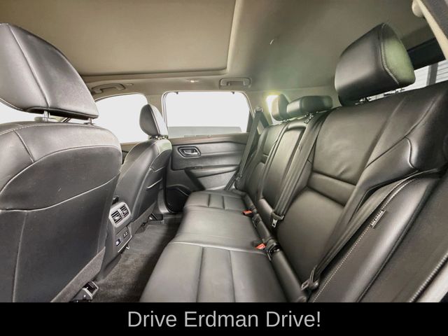Used 2023 Nissan Rogue SUV