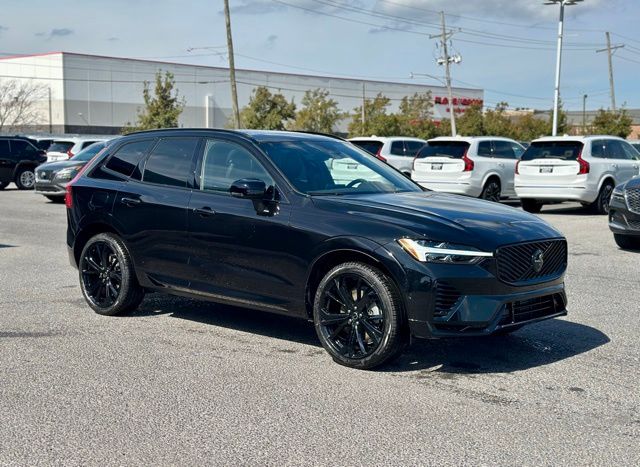 2026 Volvo XC60 Plug-In Hybrid T8 Ultra Black Edition