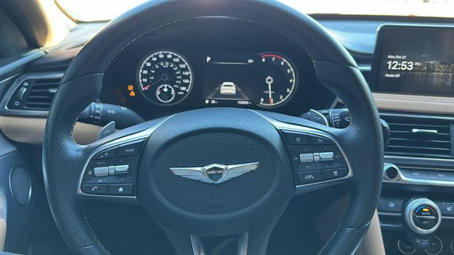 2022 Genesis G70 2.0T 15