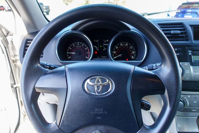 used 2012 Toyota Highlander car, priced at $9,800