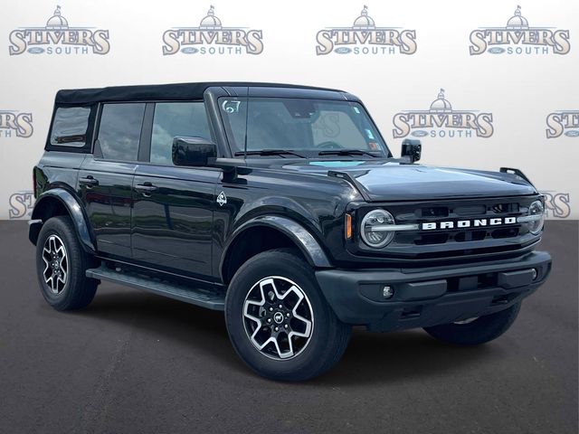 Shadow Black 2022 Ford Bronco SUV / Crossover Four-Wheel Drive Automatic